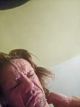 Danny19867 online show from 10/16/25, 02:56