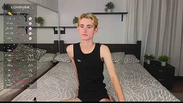 tommy XXX online show from 09/10/25, 02:28