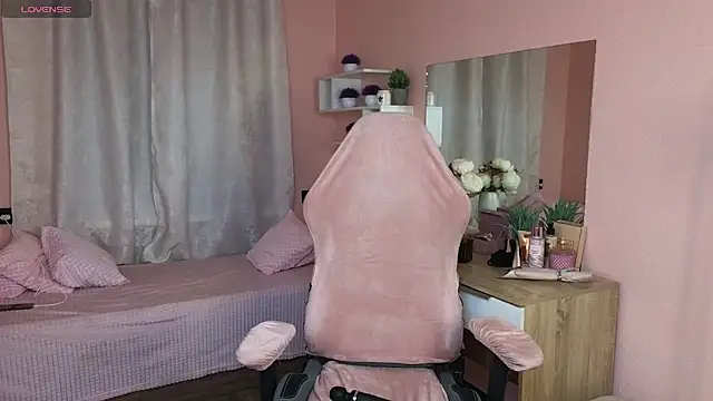 tommy XXX online show from 10/30/25, 09:59