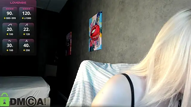 Carrie Foster online show from 09/29/25, 04:12