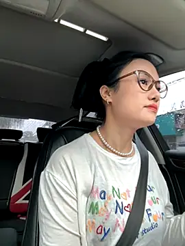 Snapshot of wen521 chatting on 09/16/25, 12:44 wen521 online show from 09/16/25, 12:44