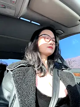 Snapshot of wen521 chatting on 11/28/25, 01:19 wen521 online show from 11/28/25, 01:19