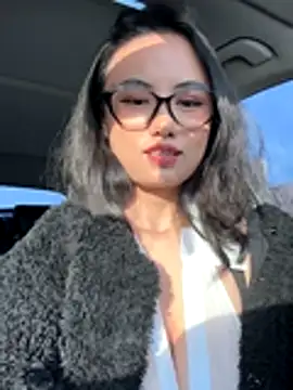 Snapshot of wen521 chatting on 12/03/25, 12:51 wen521 online show from 12/03/25, 12:51