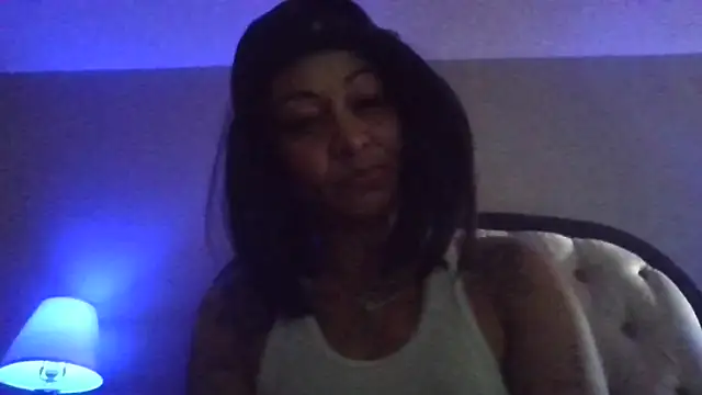 Flossee online show from 04/06/26, 05:25