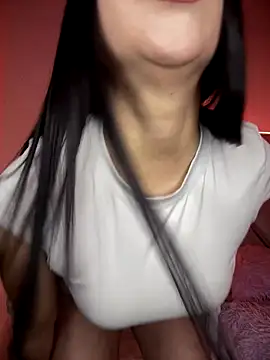 isabela l online show from 09/20/25, 11:28