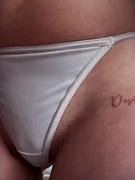 Anita-vega online show from 10/24/25, 08:27