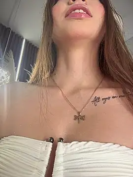 Anita-vega online show from 11/06/25, 08:10