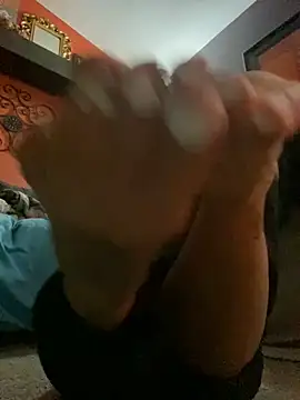 starsaligned online show from 10/27/25, 05:22