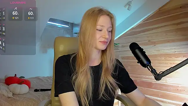 AuroraShoww online show from 10/23/25, 12:26