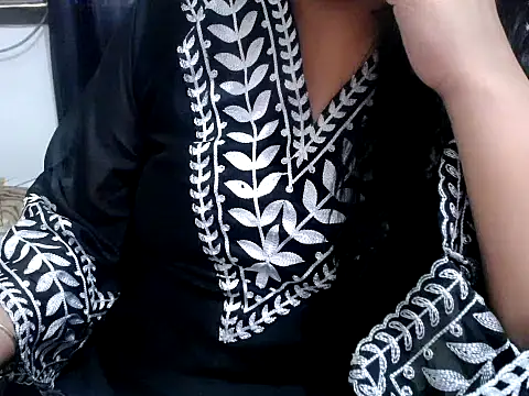 Roshi Love online show from 04/24/26, 05:21