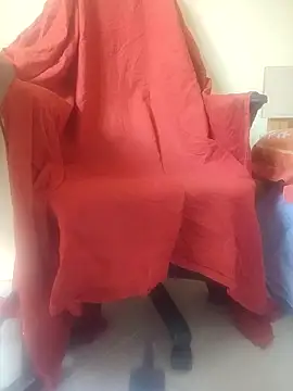 Nesch82 online show from 02/10/26, 07:23