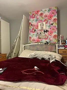 Sassylady online show from 12/14/25, 09:30