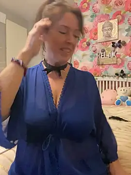 Sassylady online show from 12/21/25, 09:22