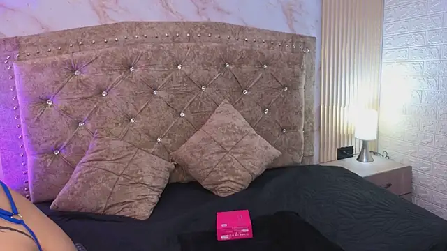 AnastasiaColeman online show from 03/09/26, 07:51