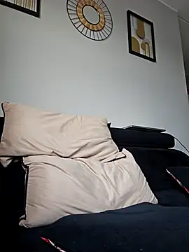 mojaymort online show from 09/23/25, 02:53