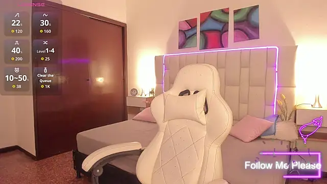 nextboywell1 online show from 04/11/26, 03:11