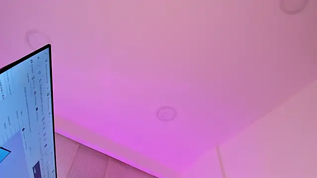  jasmine blush online show from 04/17/26, 01:36