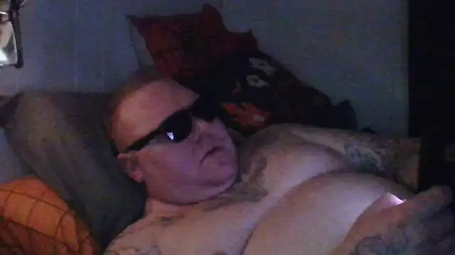 Snapshot of GingerSnap4444 chatting on 05/19/26, 11:38 GingerSnap4444 online show from 05/19/26, 11:38