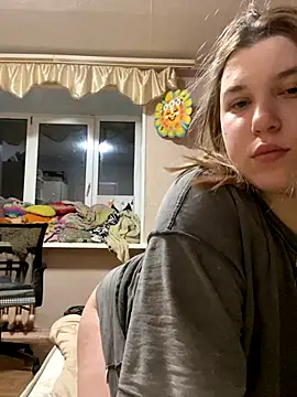 Kemeli008 online show from 10/16/25, 12:22