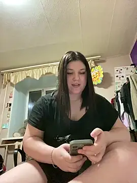 Kemeli008 online show from 12/18/25, 07:31