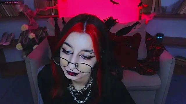 Mistress  Marcelline online show from 10/31/25, 10:16