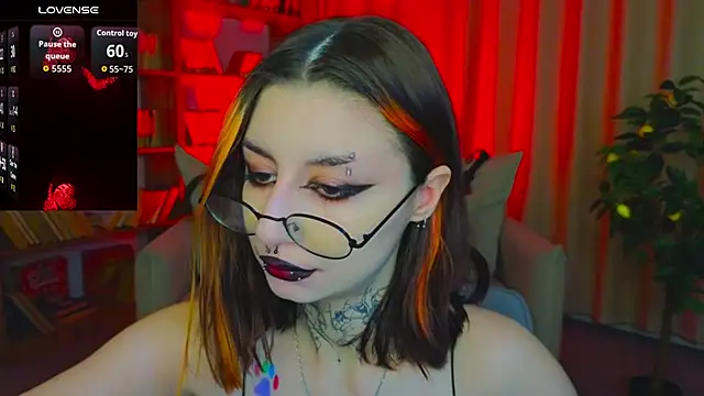 Mistress  Marcelline online show from 04/20/26, 02:36