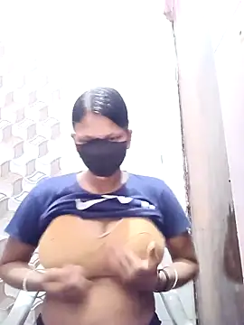 varnika online show from 09/18/25, 09:33