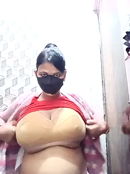 varnika online show from 01/06/26, 02:43