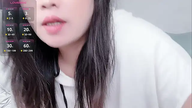 Snapshot of B-Yaya chatting on 09/20/25, 03:57 B-Yaya online show from 09/20/25, 03:57