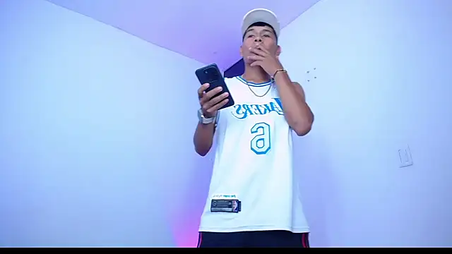 Snapshot of JHORDAN_GADIEL936 chatting on 10/01/25, 01:11 JHORDAN GADIEL936 online show from 10/01/25, 01:11