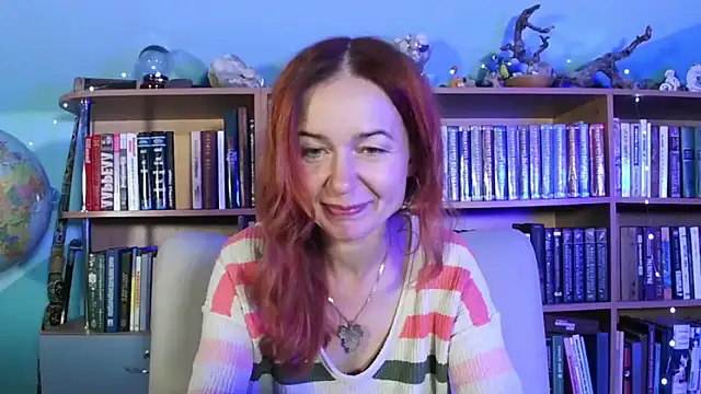 Foxilady357 online show from 11/11/25, 01:55