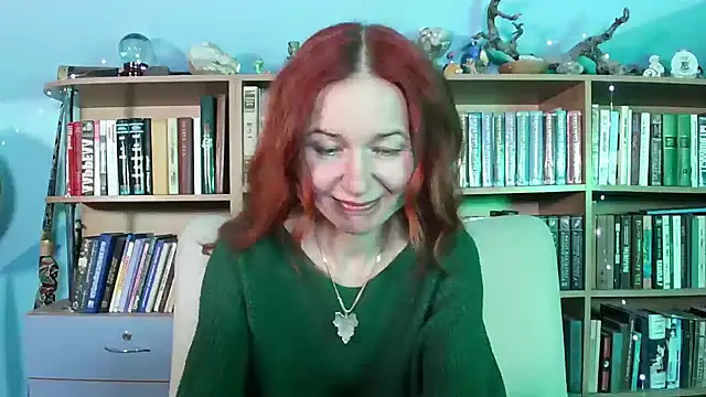 Foxilady357 online show from 04/21/26, 12:55