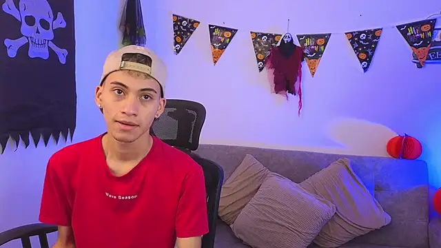 yulian vasquez online show from 10/12/25, 12:26