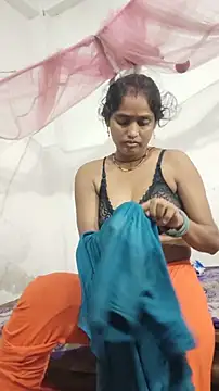 Guriya0076 online show from 07/13/26, 01:14