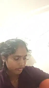 Guriya0076 online show from 07/21/26, 03:47