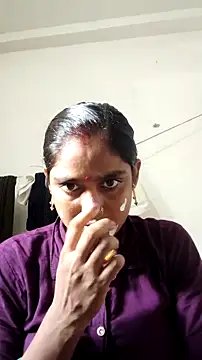 Guriya0076 online show from 07/22/26, 04:37