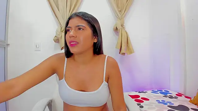 andrea sanchezz online show from 12/05/25, 08:05