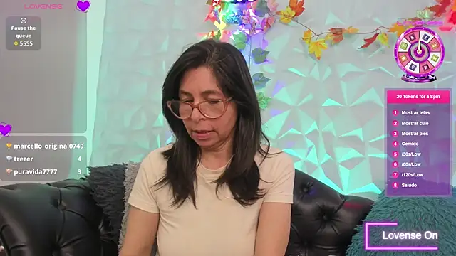 SabinaDeluxe cg online show from 11/06/25, 12:22