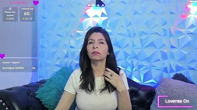 SabinaDeluxe cg online show from 11/15/25, 12:34