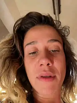 Snapshot of blond-96 chatting on 02/22/26, 10:47 blond-96 online show from 02/22/26, 10:47