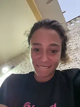 Snapshot of blond-96 chatting on 02/25/26, 10:19 blond-96 online show from 02/25/26, 10:19