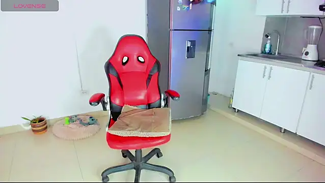 alexandra cute online show from 04/11/26, 09:19