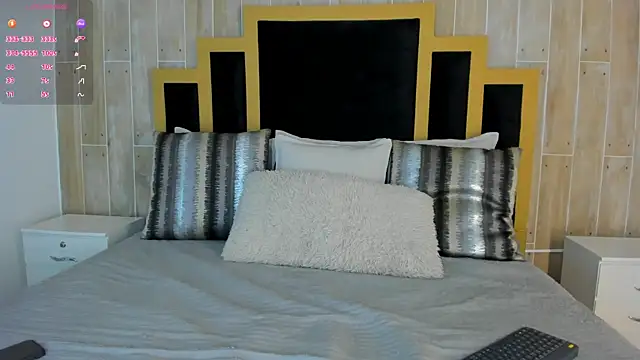 isabellasouza online show from 12/20/25, 07:32