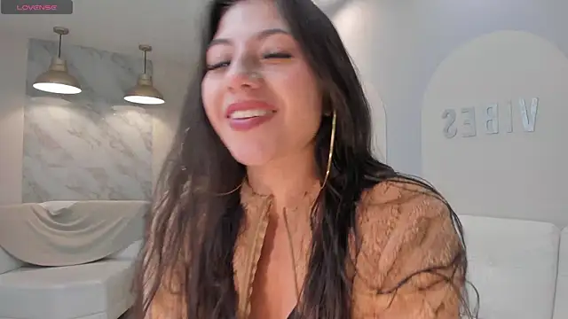 EsmeraldaGrace1 online show from 10/04/25, 03:15