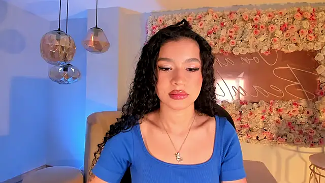 SophieHouston  online show from 10/02/25, 03:57