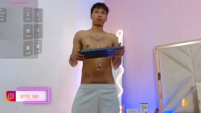 Snapshot of Ette_tay chatting on 09/29/25, 09:30 Ette tay online show from 09/29/25, 09:30