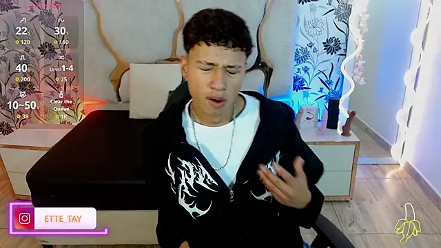 Snapshot of Ette_tay chatting on 11/03/25, 03:19 Ette tay online show from 11/03/25, 03:19