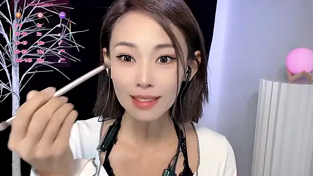 xiaoyue8888 online show from 09/24/25, 01:09