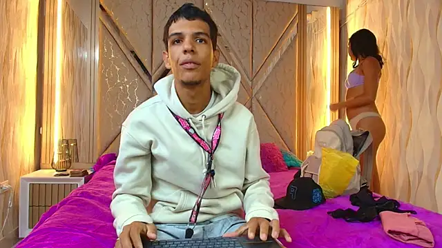 Hotcouple 222 online show from 11/11/25, 07:30