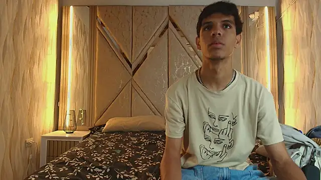 Hotcouple 222 online show from 02/09/26, 07:23